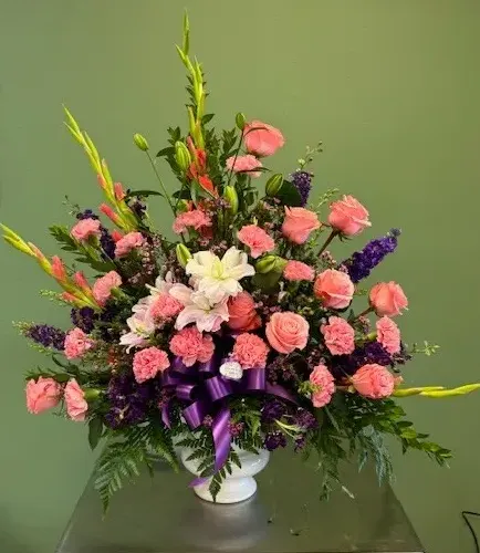 Pink Rose Basket Arrangement Pink Rose Basket Arrangement