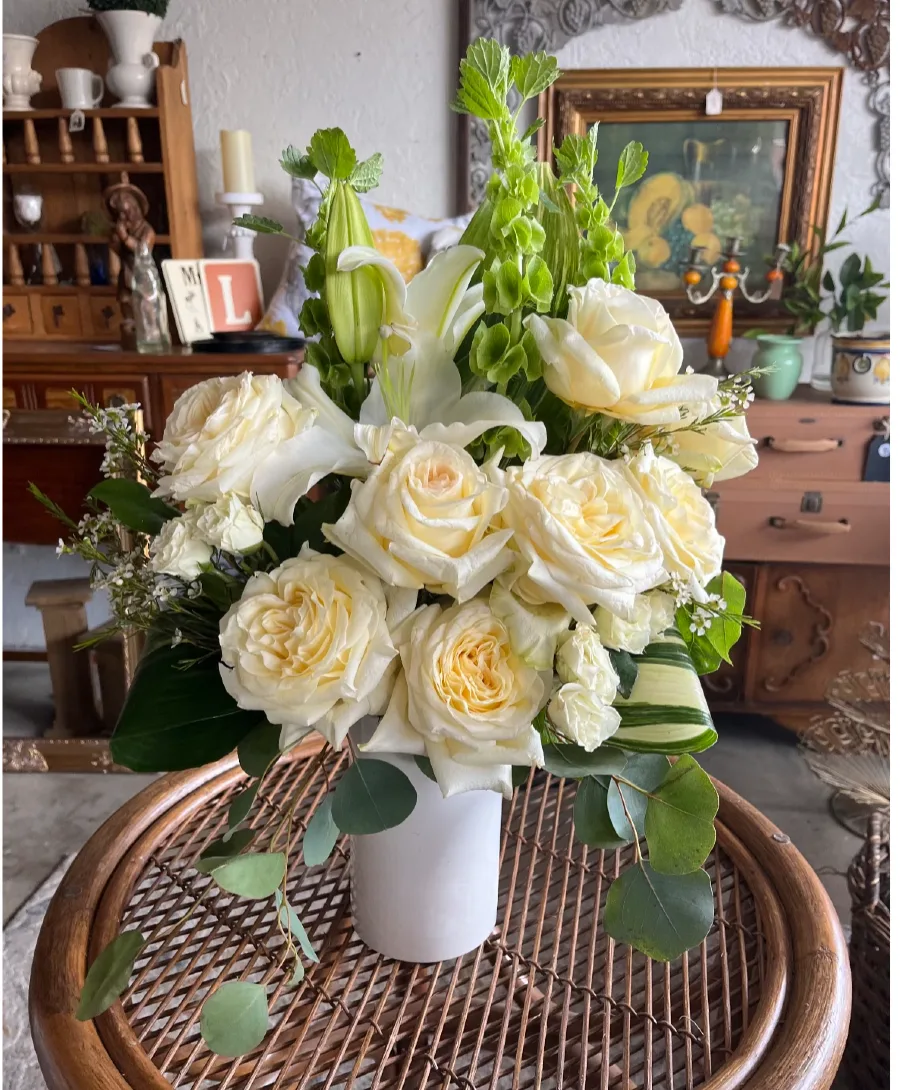Simply White Garden Style Simply White Garden Style