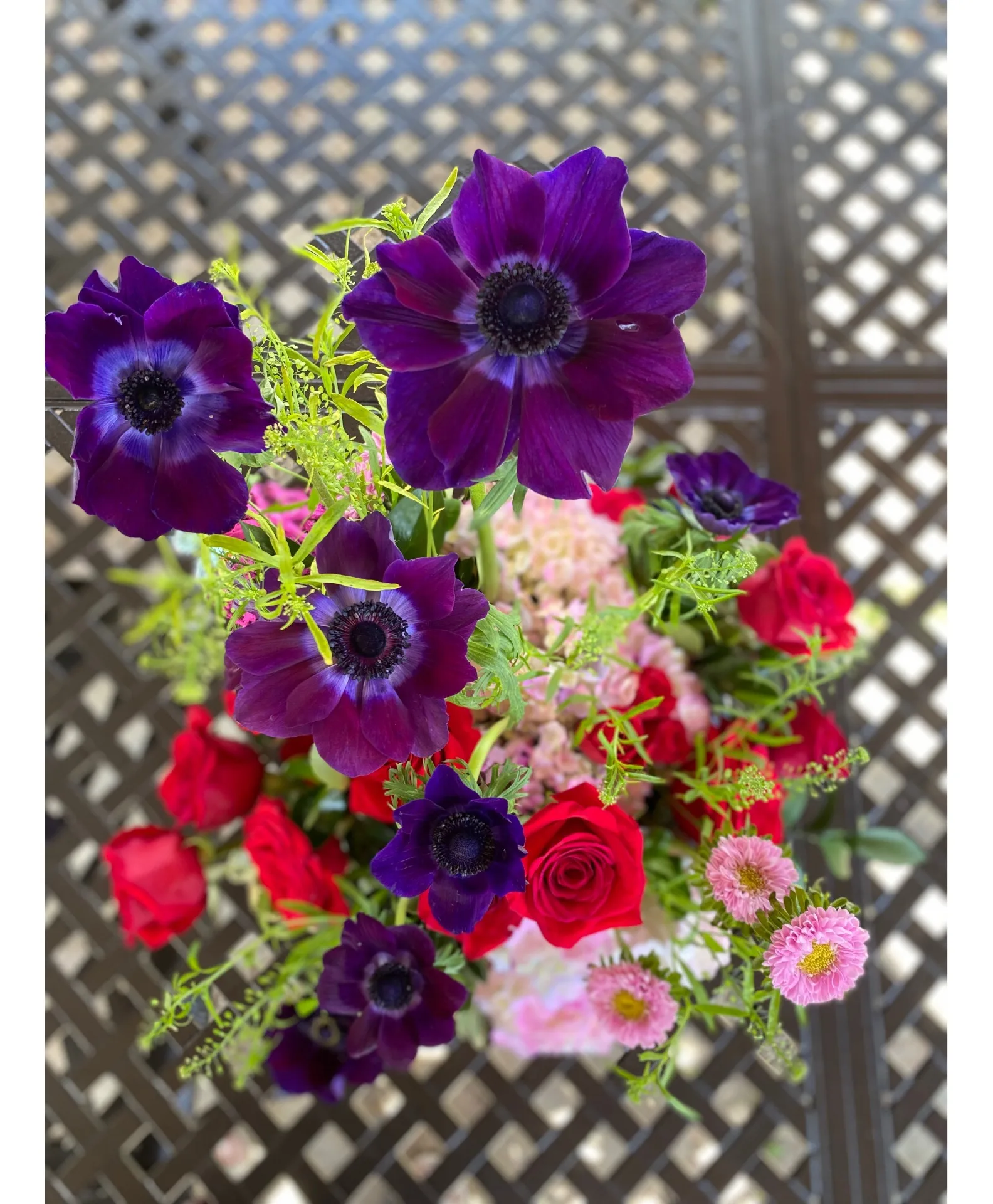 Color Me Spring Ceramic arrangement Color Me Spring Ceramic arrangement