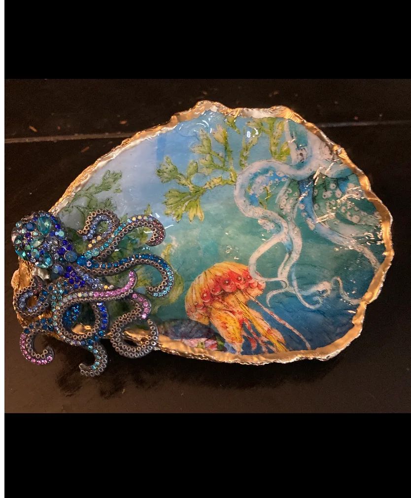 Under the Sea Romance Decoupage Seashell