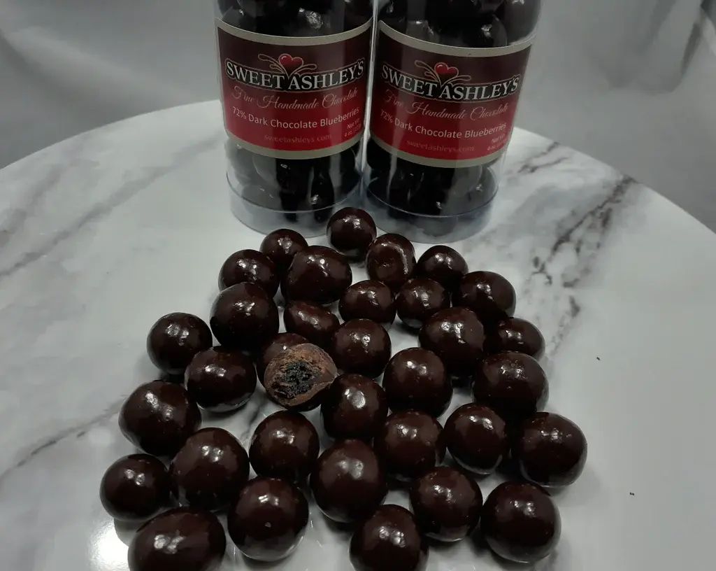Sweet Ashley's Chocolate Covered Blueberries