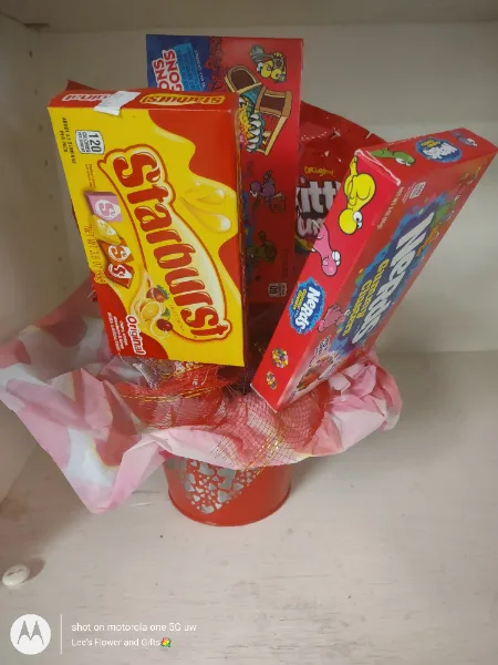 candy bouquet big and small candies candy bouquet big and small candies