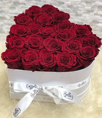 HEART BOX- ETERNITY ROSES ROSES THAT LAST A YEAR HEART BOX- ETERNITY ROSES ROSES THAT LAST A YEAR