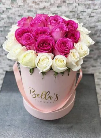 LOVELY PINK ROSES BOX FRESH-CUT FLOWERS LOVELY PINK ROSES BOX FRESH-CUT FLOWERS