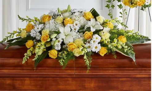 Daisy Casket Spray