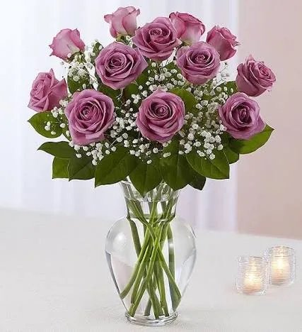 Classic Lavender Rose Vase Arrangement Classic Lavender Rose Vase Arrangement
