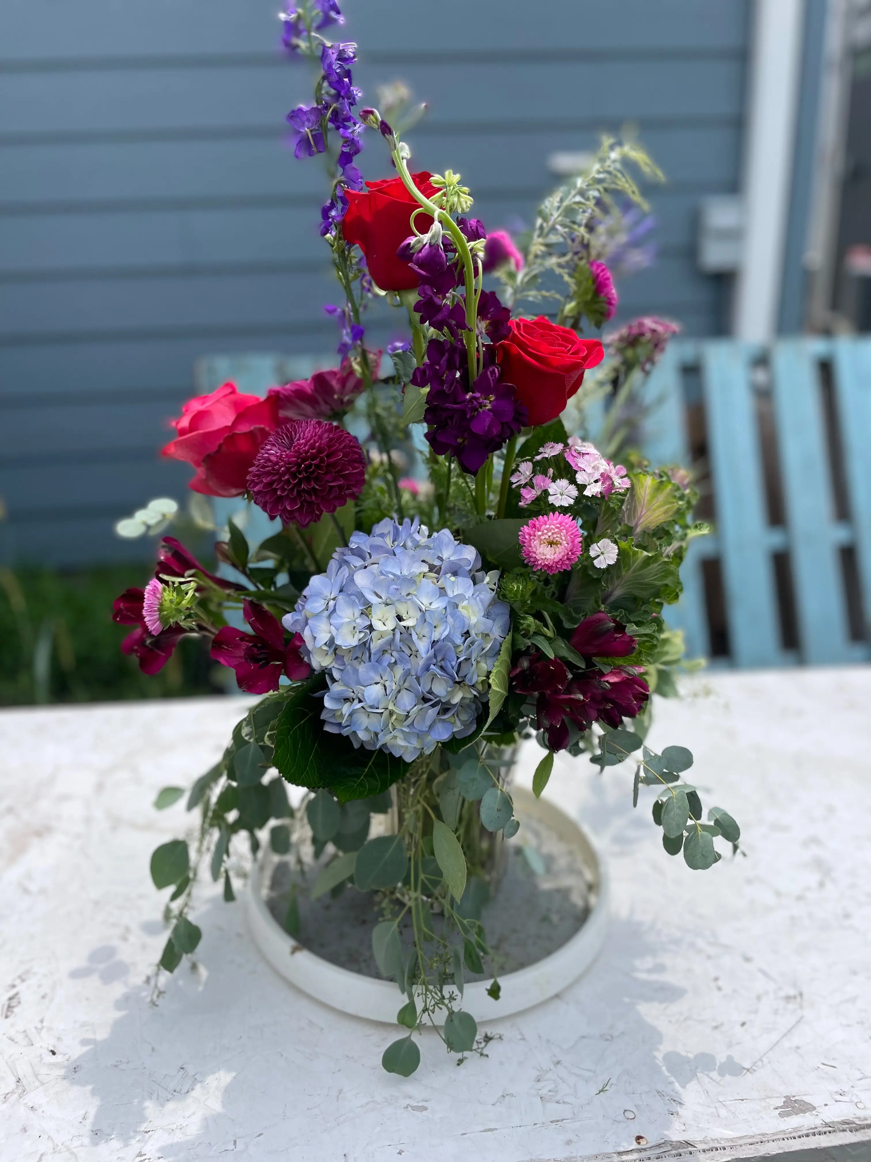 Red roses and hydrangea vase Red roses and hydrangea vase