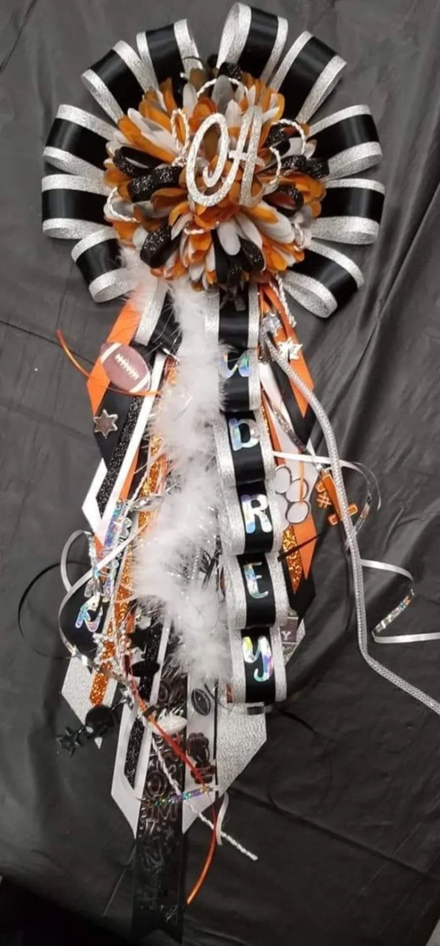 Homecoming Mum - Medium