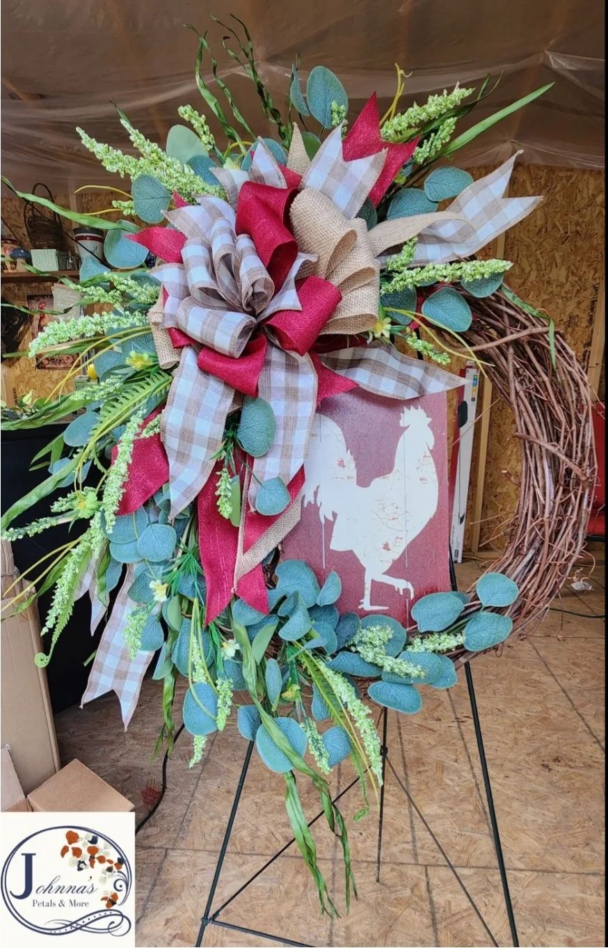 Silk Chicken Theme Grapevine Wreath