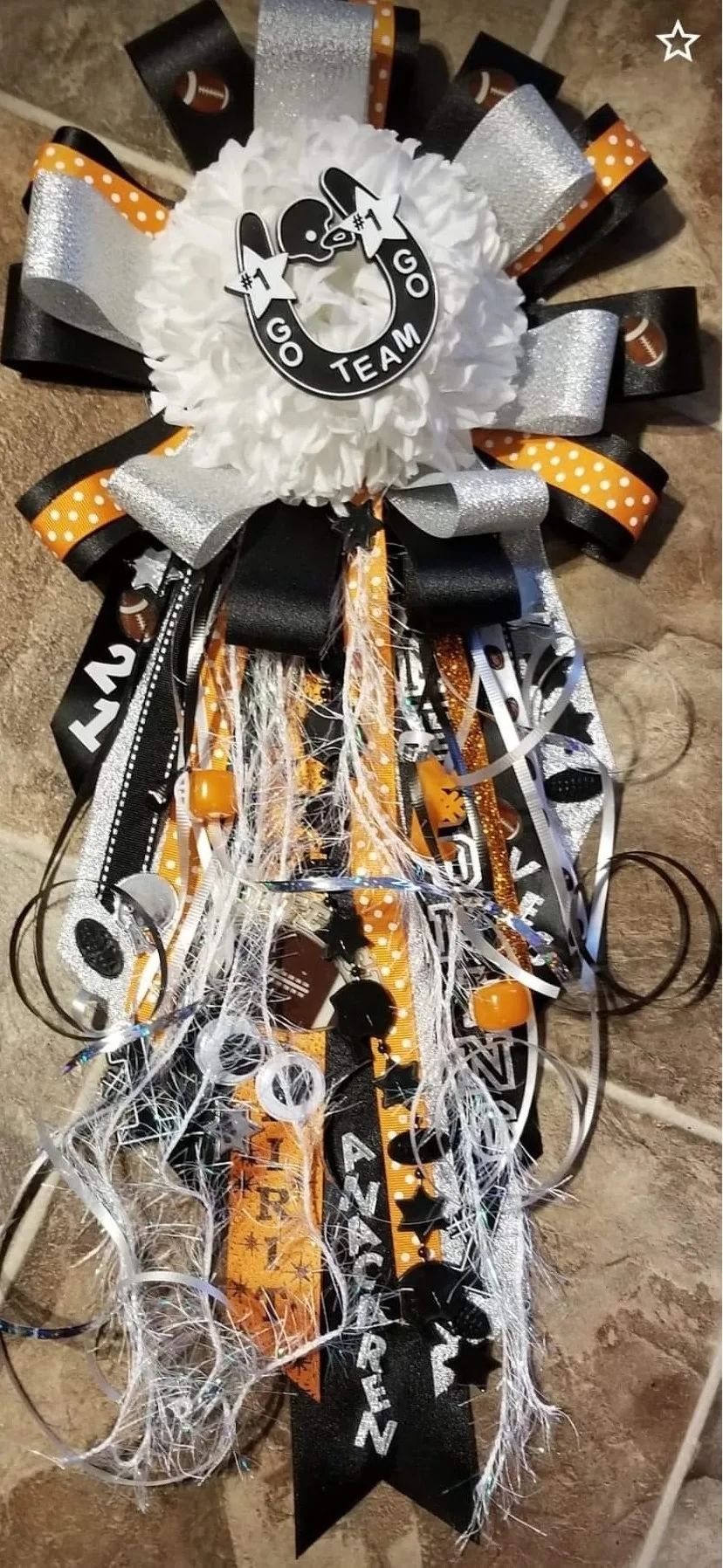 Homecoming Mum - Medium