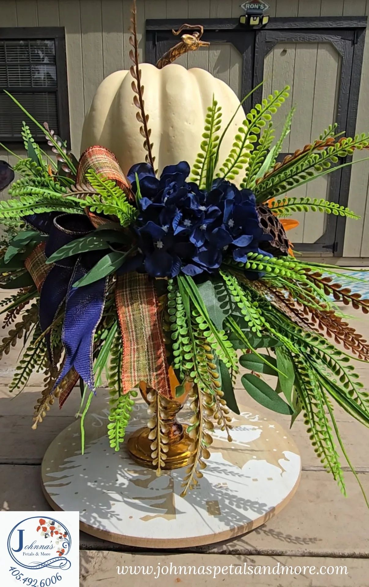 'Mr. Pumpkin' Silk Fall Centerpiece