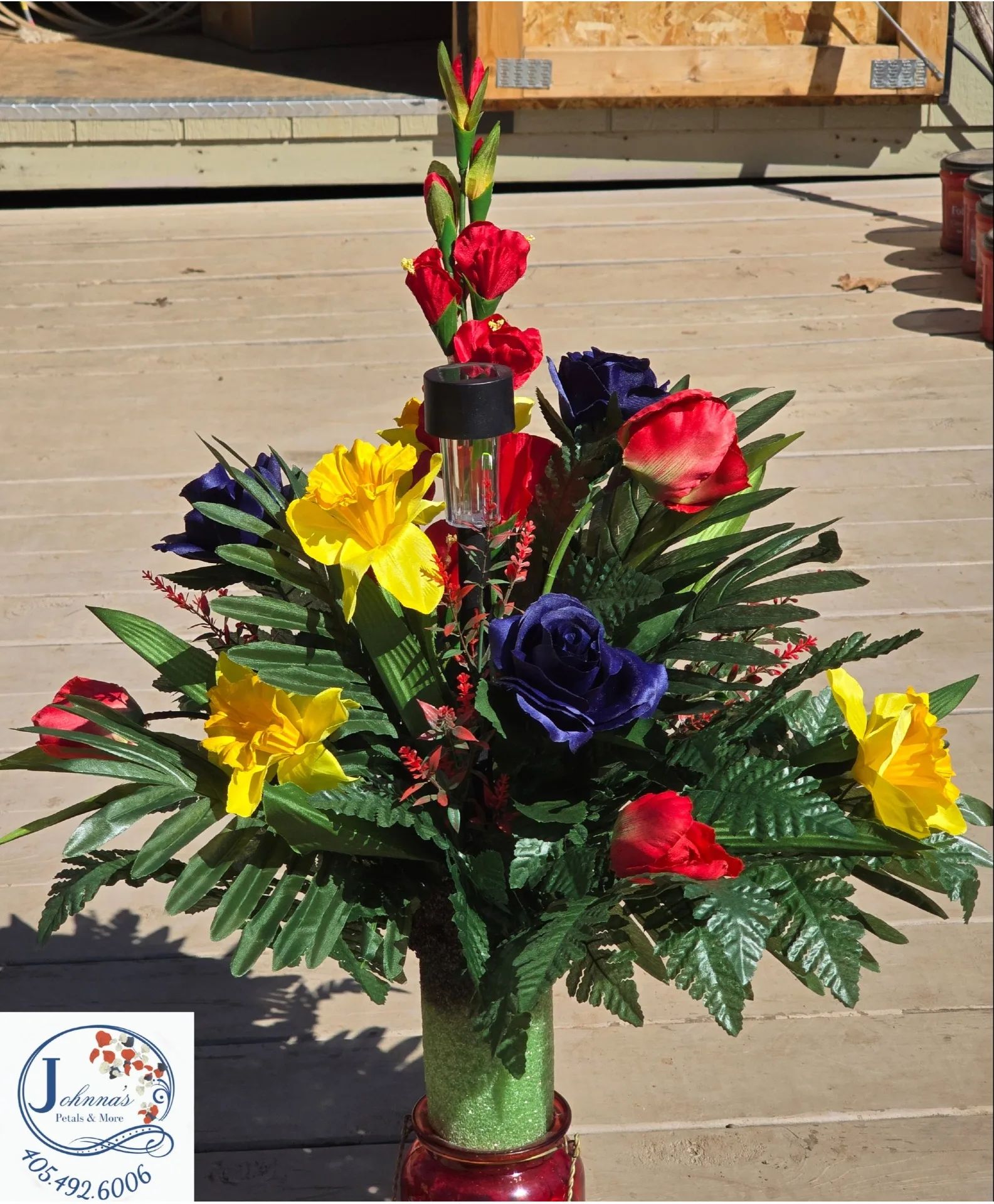 Single Silk Cemetery Vase Insert with solar light Silk Arrangement