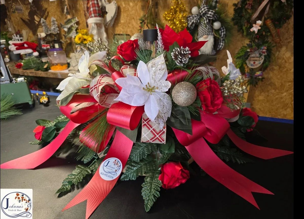 Christmas Silk Cemetery Spray w/solar Silk Arrangement