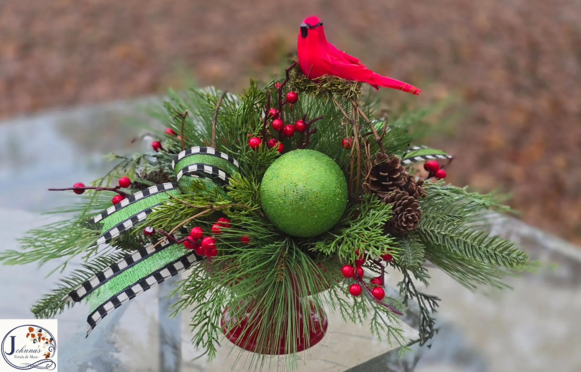 Christmas Redbird Centerpiece Christmas Redbird Centerpiece