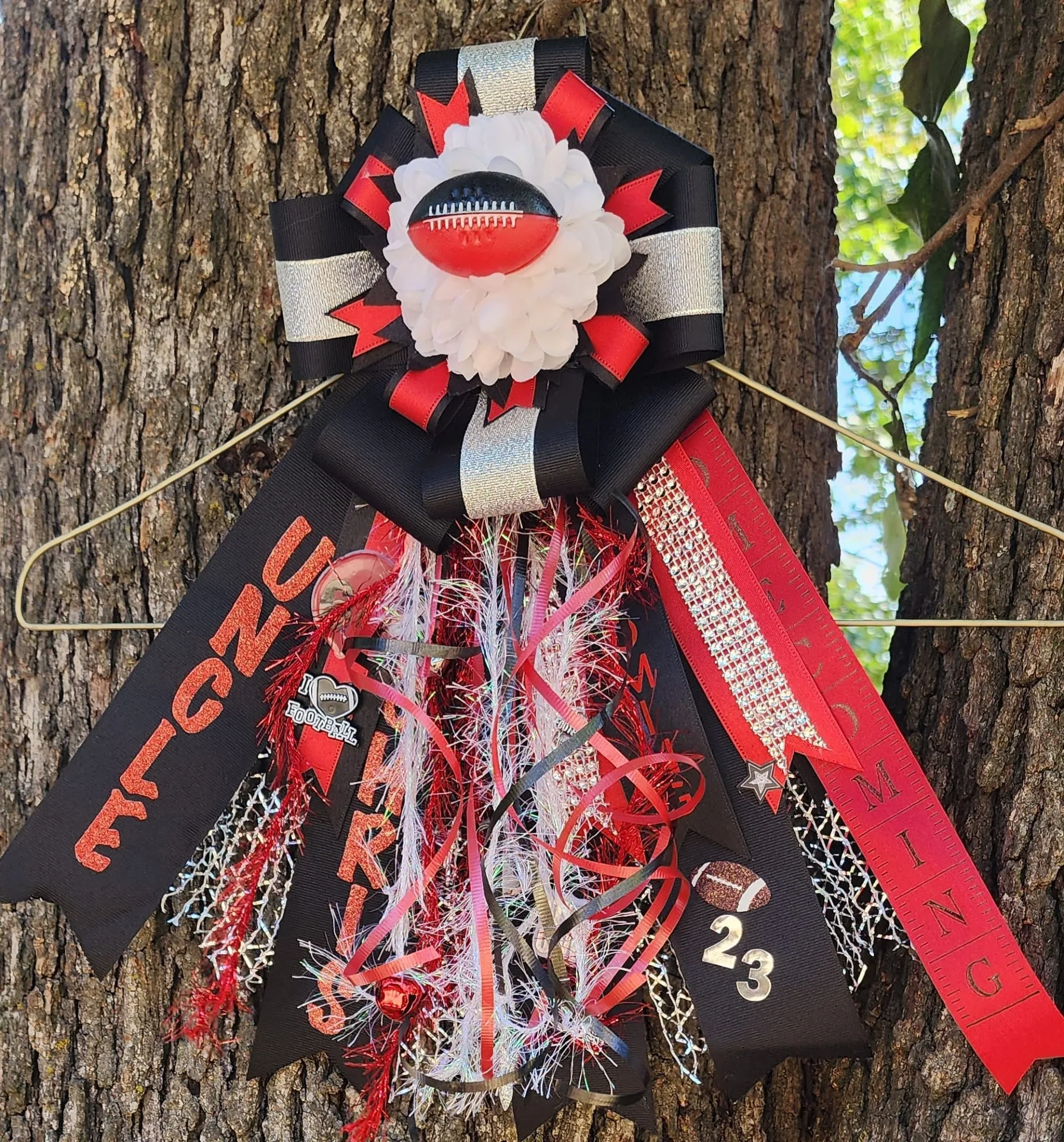 Homecoming Mum - Medium Homecoming Mum - Medium
