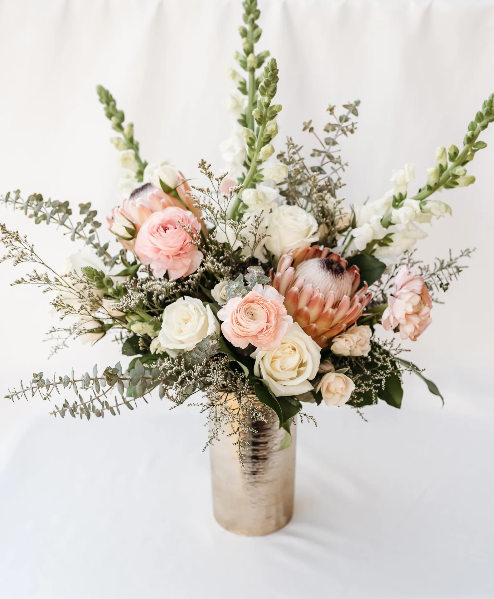 Sugar Plum Blossoms Vase Arrangement Sugar Plum Blossoms Vase Arrangement