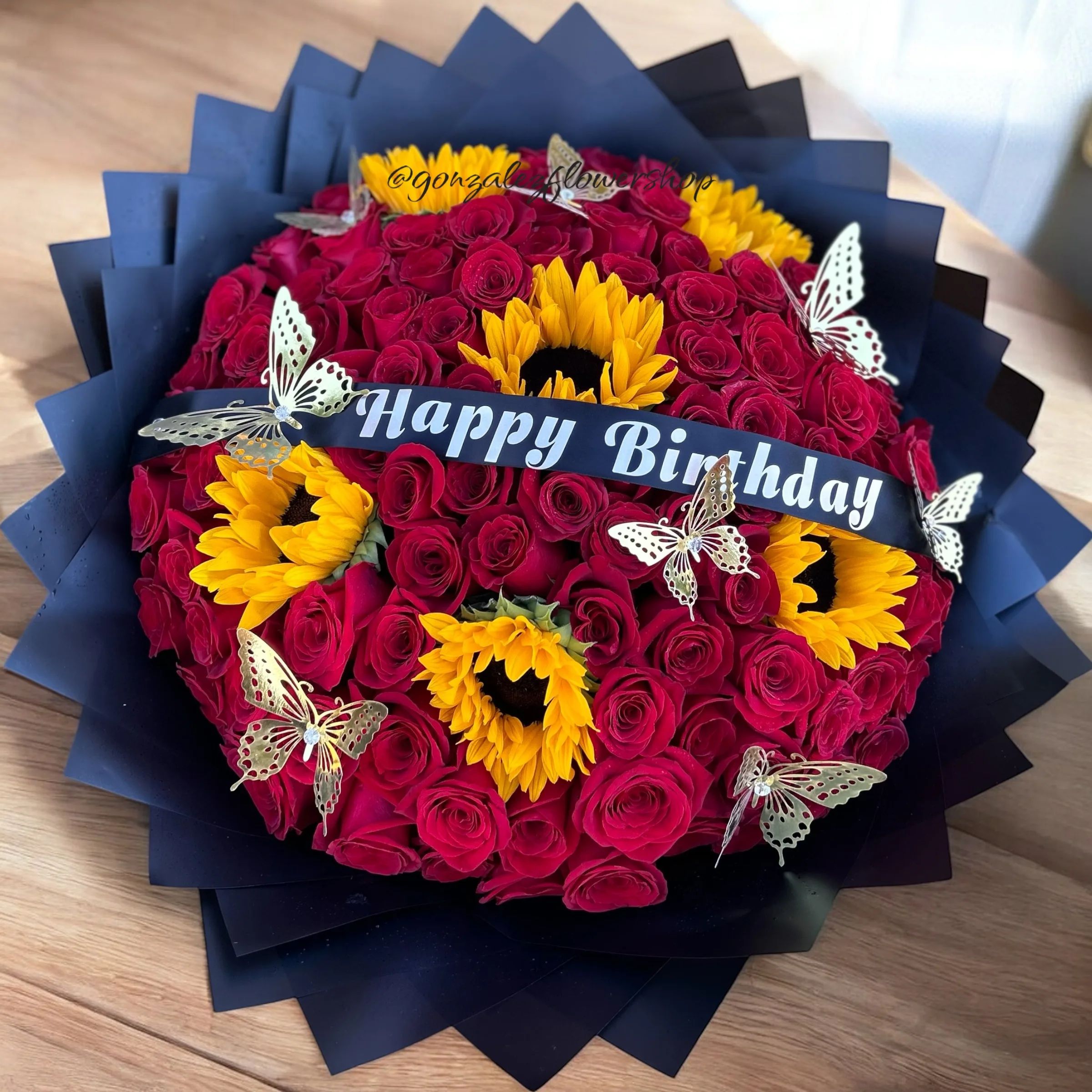 100 Red Roses and Sunflowers Bouquet