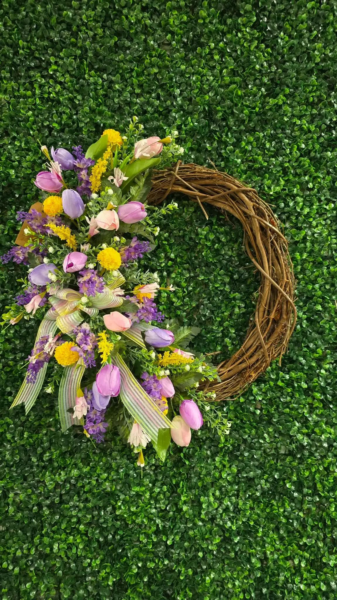 Spring Wreath Silk Tulips