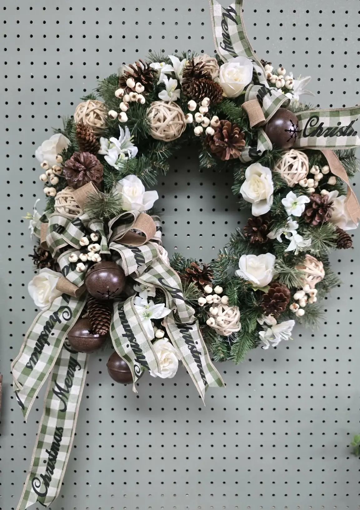 Merry Christmas Wreath with 3 Bells