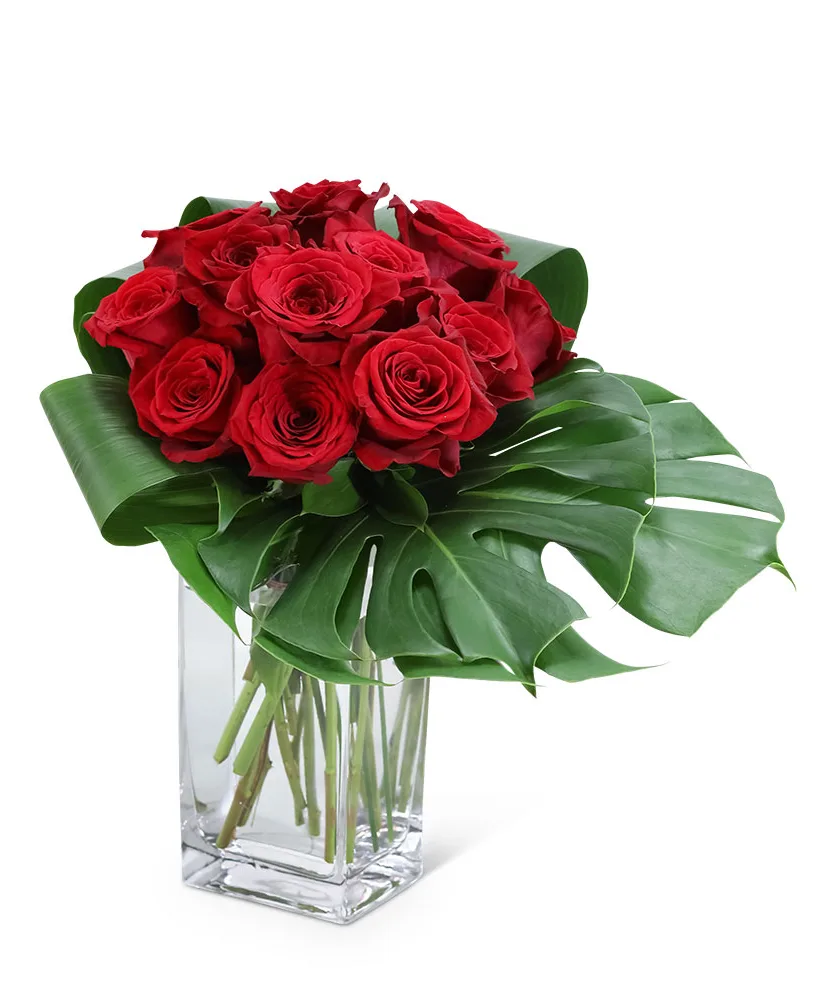 Modern Roses (12) Flower Arrangement Modern Roses (12) Flower Arrangement
