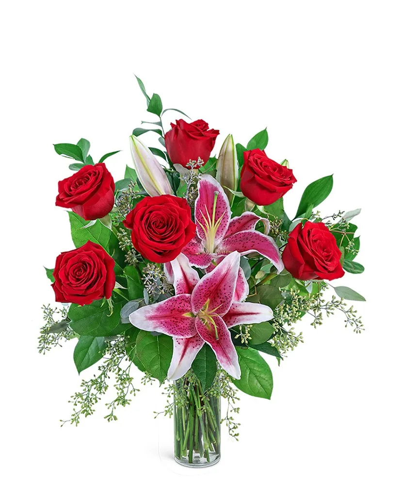 Roses and Romance Flower Arrangement Roses and Romance Flower Arrangement