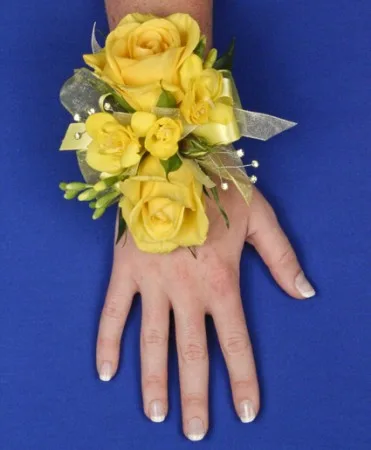 GLOWING YELLOW Prom Corsage GLOWING YELLOW Prom Corsage