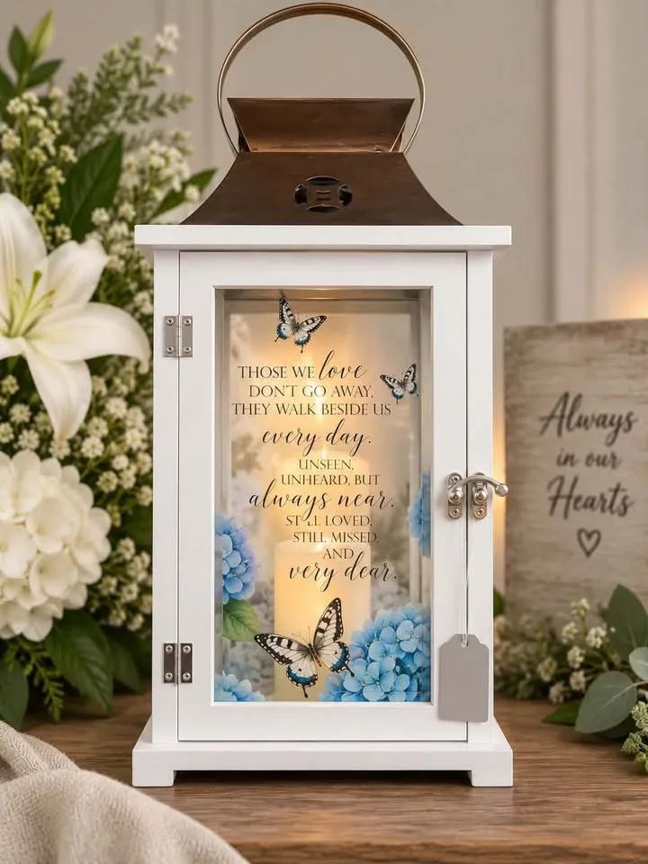Guiding Light Memorial Lantern