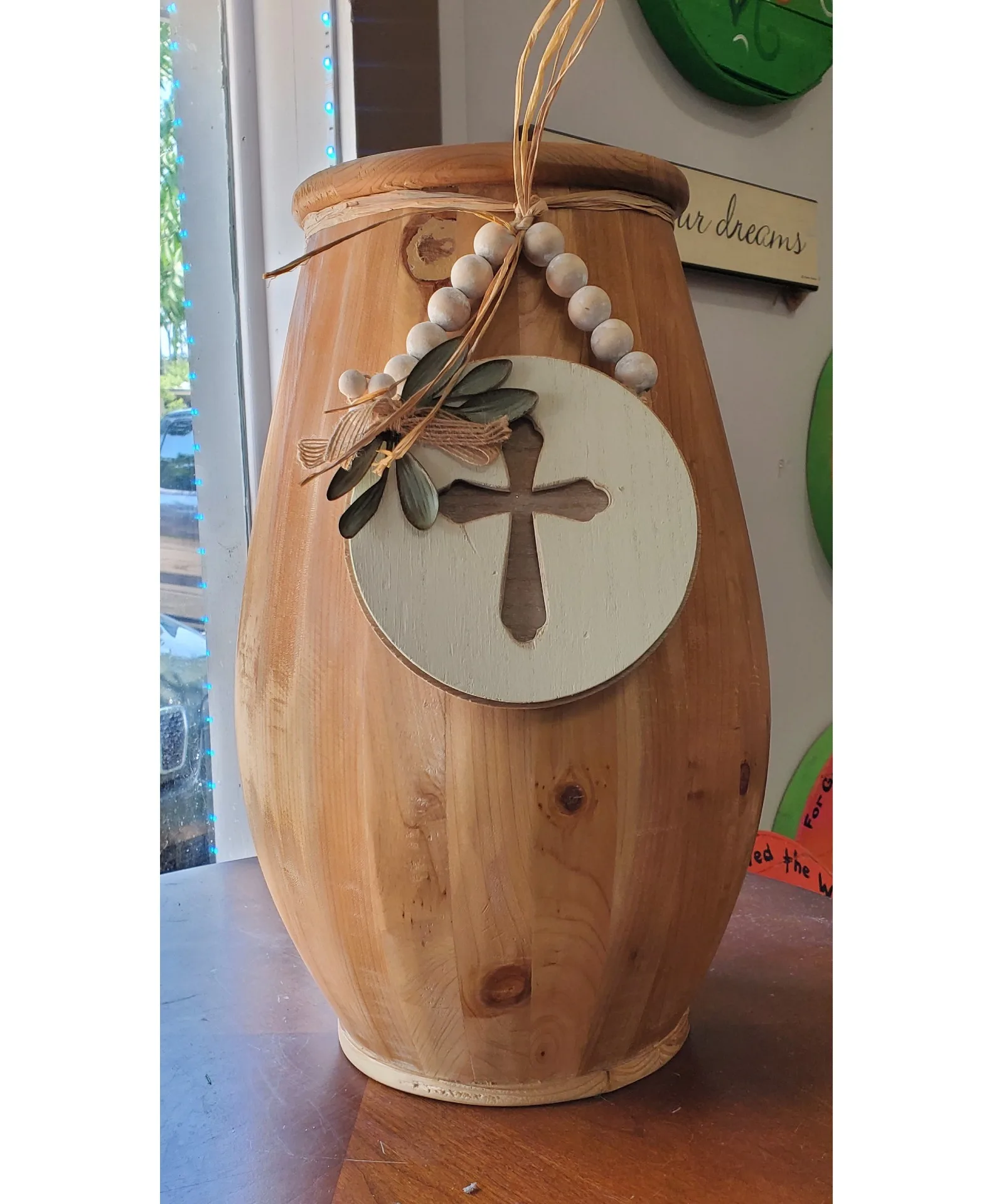 Wood vase with adornment Gift Wood vase with adornment Gift