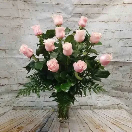 Dozen Long Stemmed Pink Roses Dozen Long Stemmed Pink Roses
