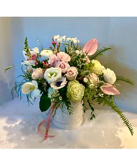 A Heart Full of Love Bloom Box A Heart Full of Love Bloom Box