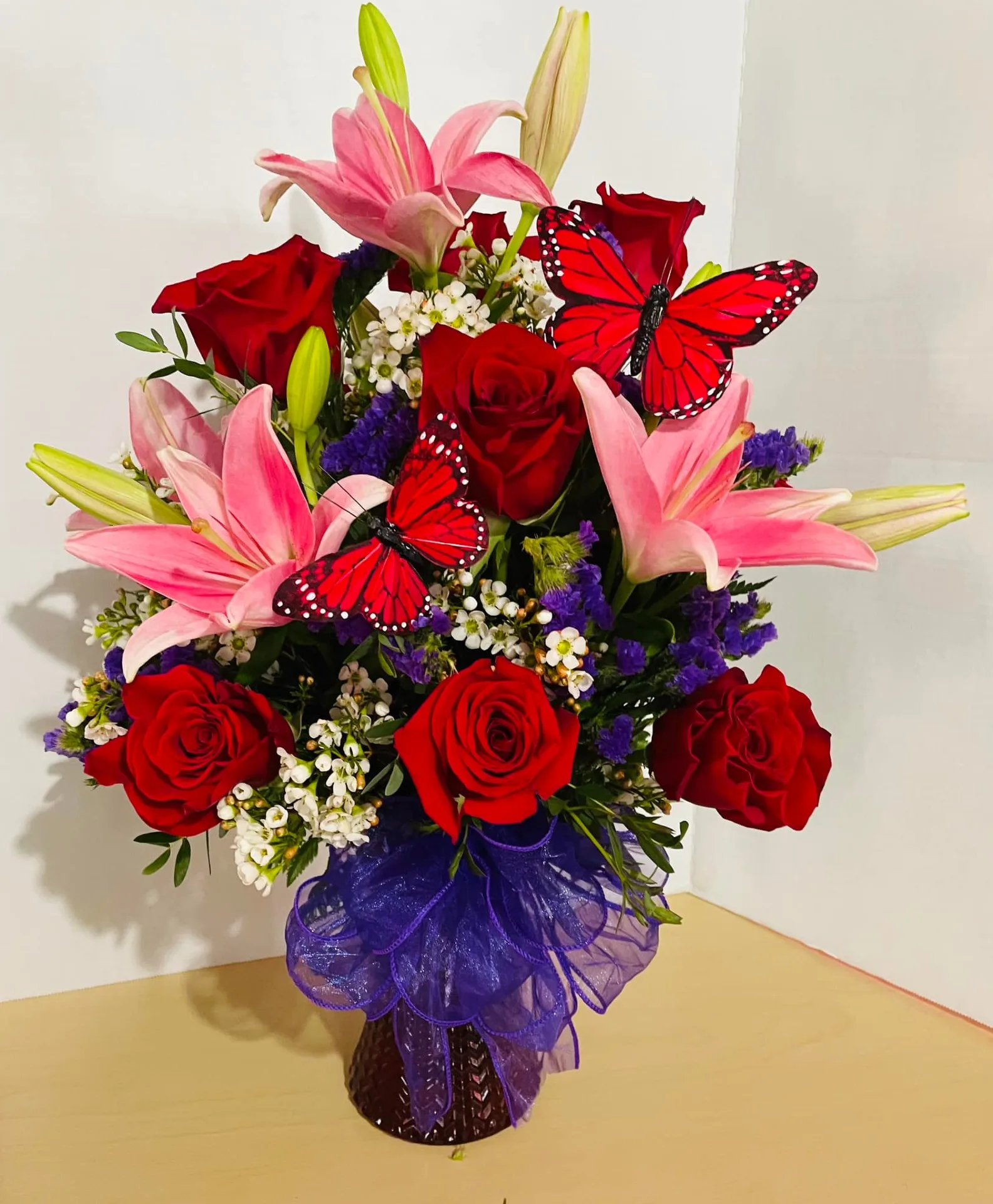 Rose and Lily Celebration Fresh Arrangement Rose and Lily Celebration Fresh Arrangement