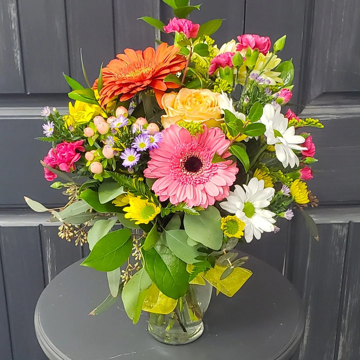 Bold Uplifting Bouquet- Web Item for Mora MN Bold Uplifting Bouquet- Web Item for Mora MN