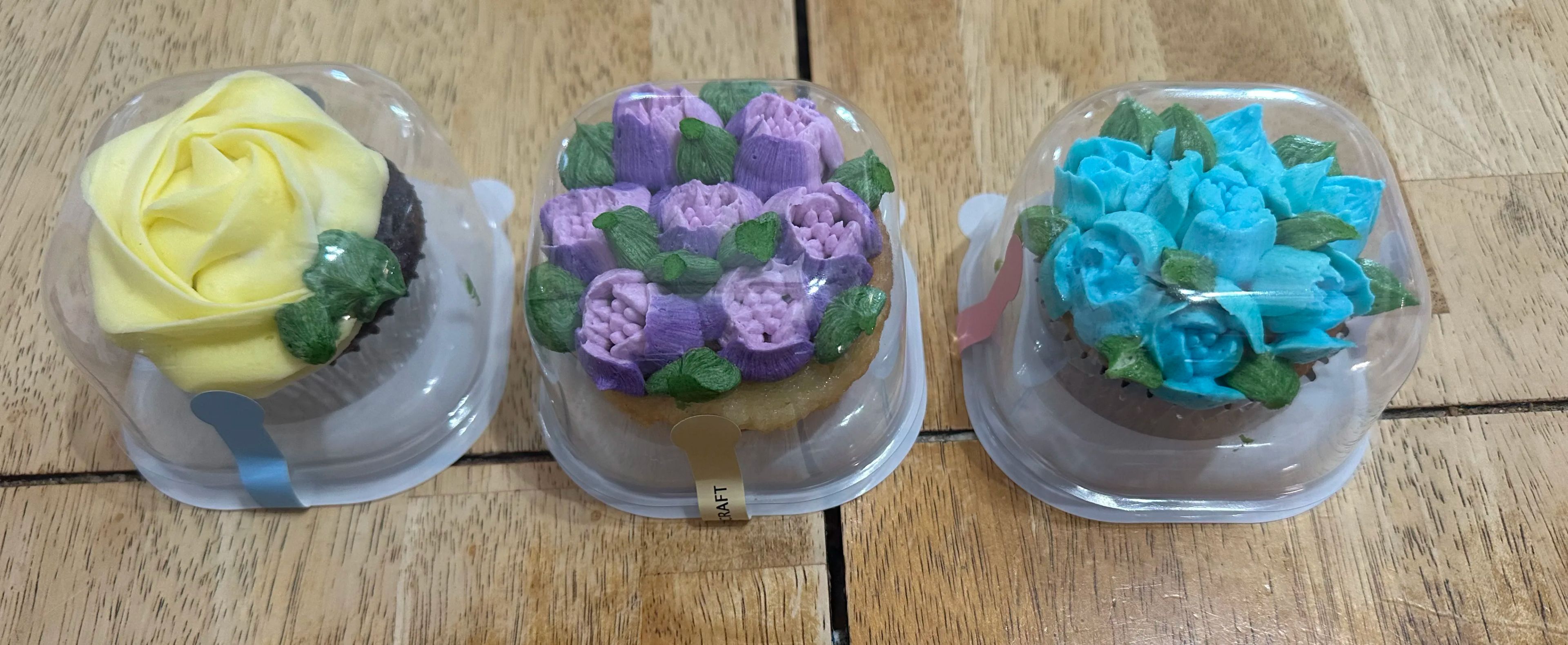 Flowers & Cake!