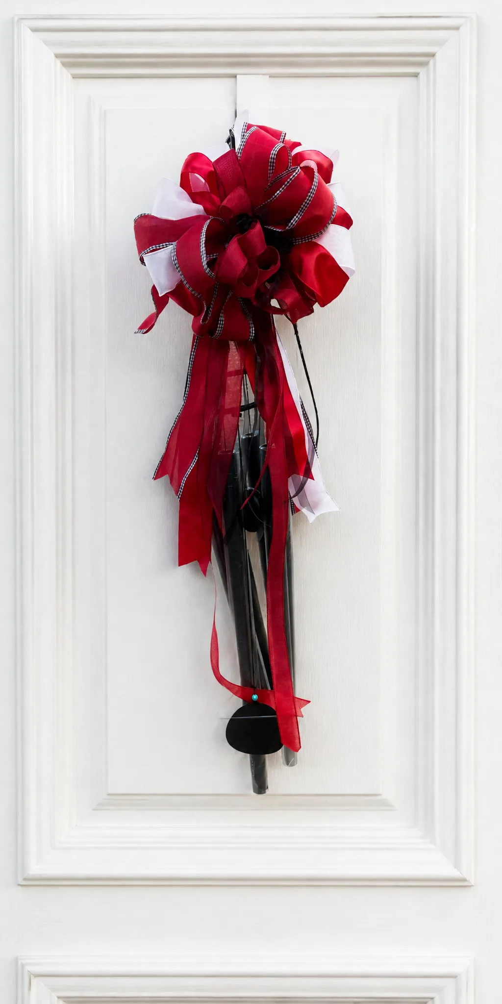 Memory Wind Chimes 54" Low and Mellow Tone All Black Memory Wind Chimes 54" Low and Mellow Tone All Black