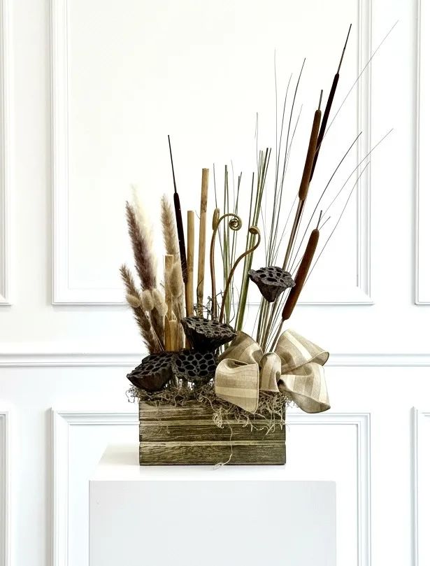 On the Lakeside Arrangement