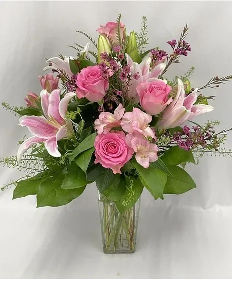 Roses & Lilies Roses & Lilies