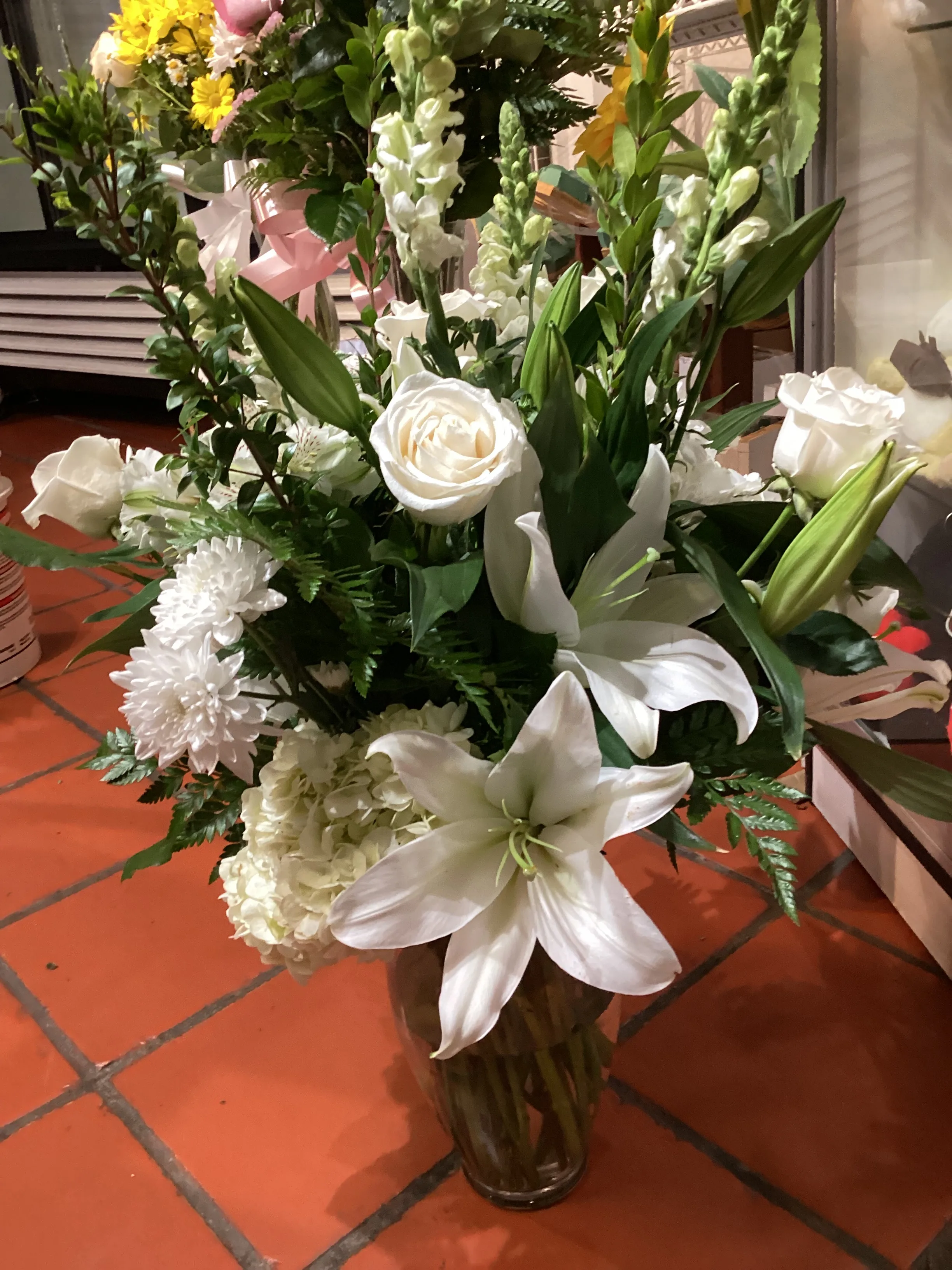 Cremation & Memorial Florist’s Choice Sympathy Bouquet Cremation & Memorial Florist’s Choice Sympathy Bouquet