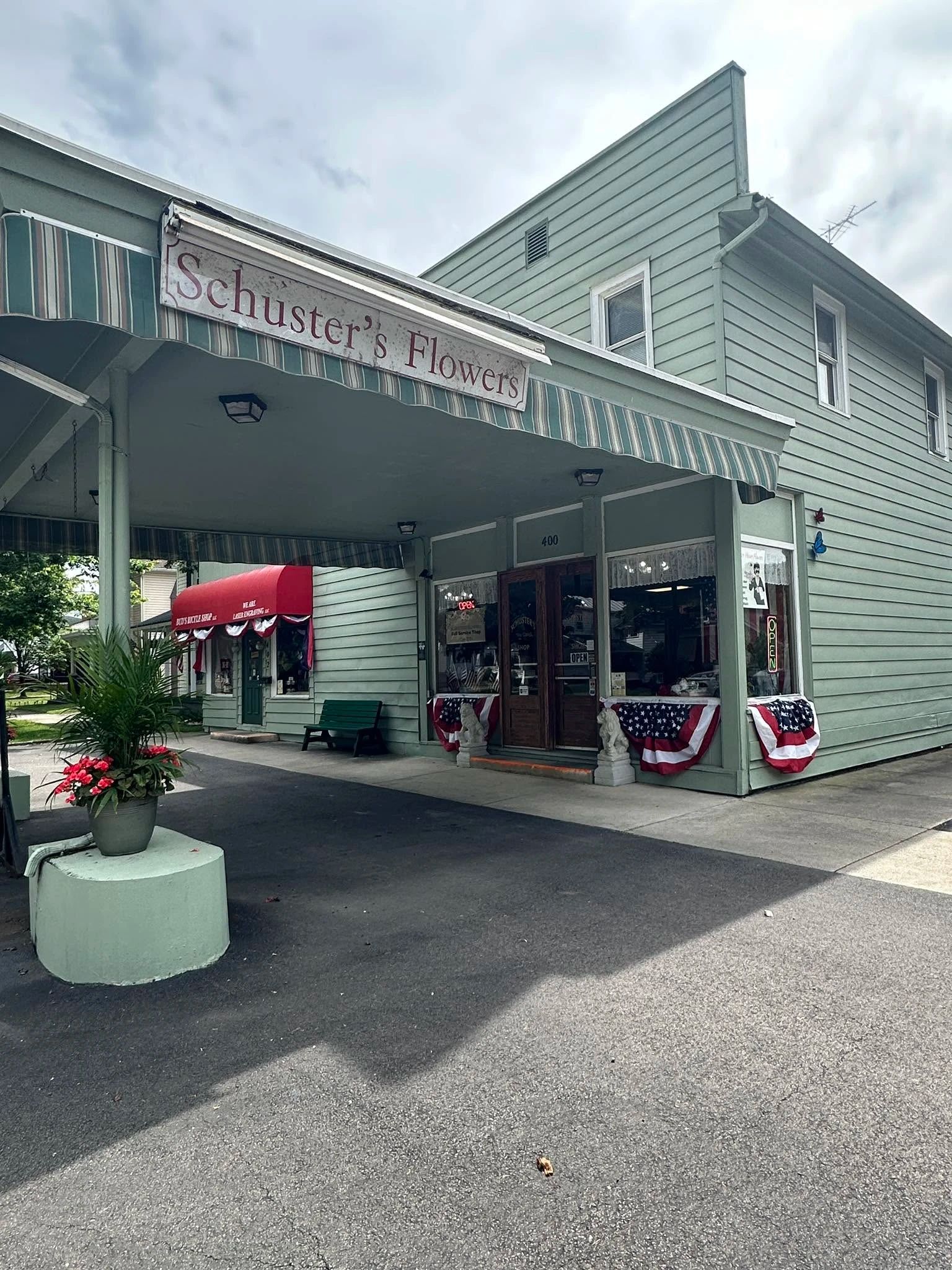 Flower shop image
