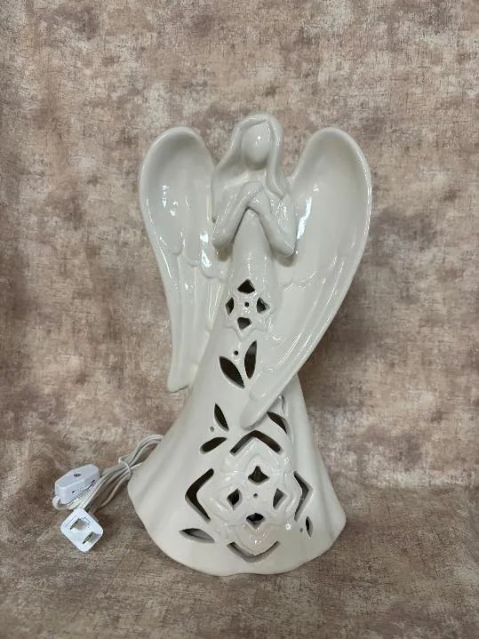 Porcelain Angel, Electrical