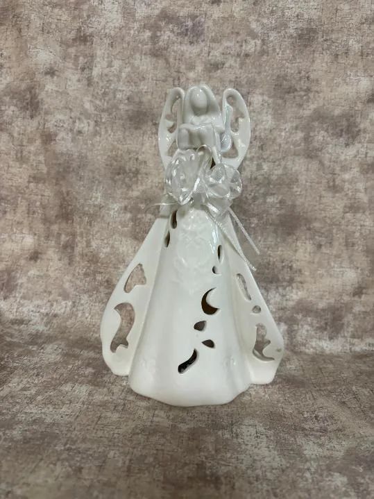 Porcelain Angel, Led