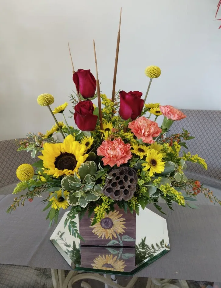 Harvest Glow Fall arrangement Harvest Glow Fall arrangement