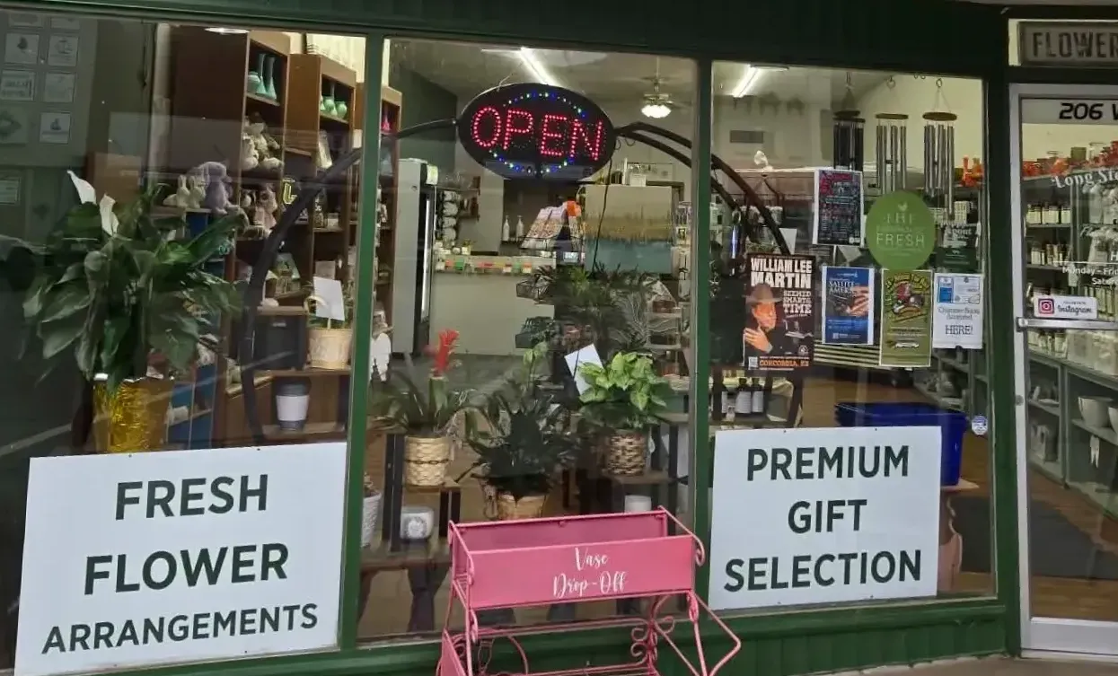 Flower shop image Flower shop image