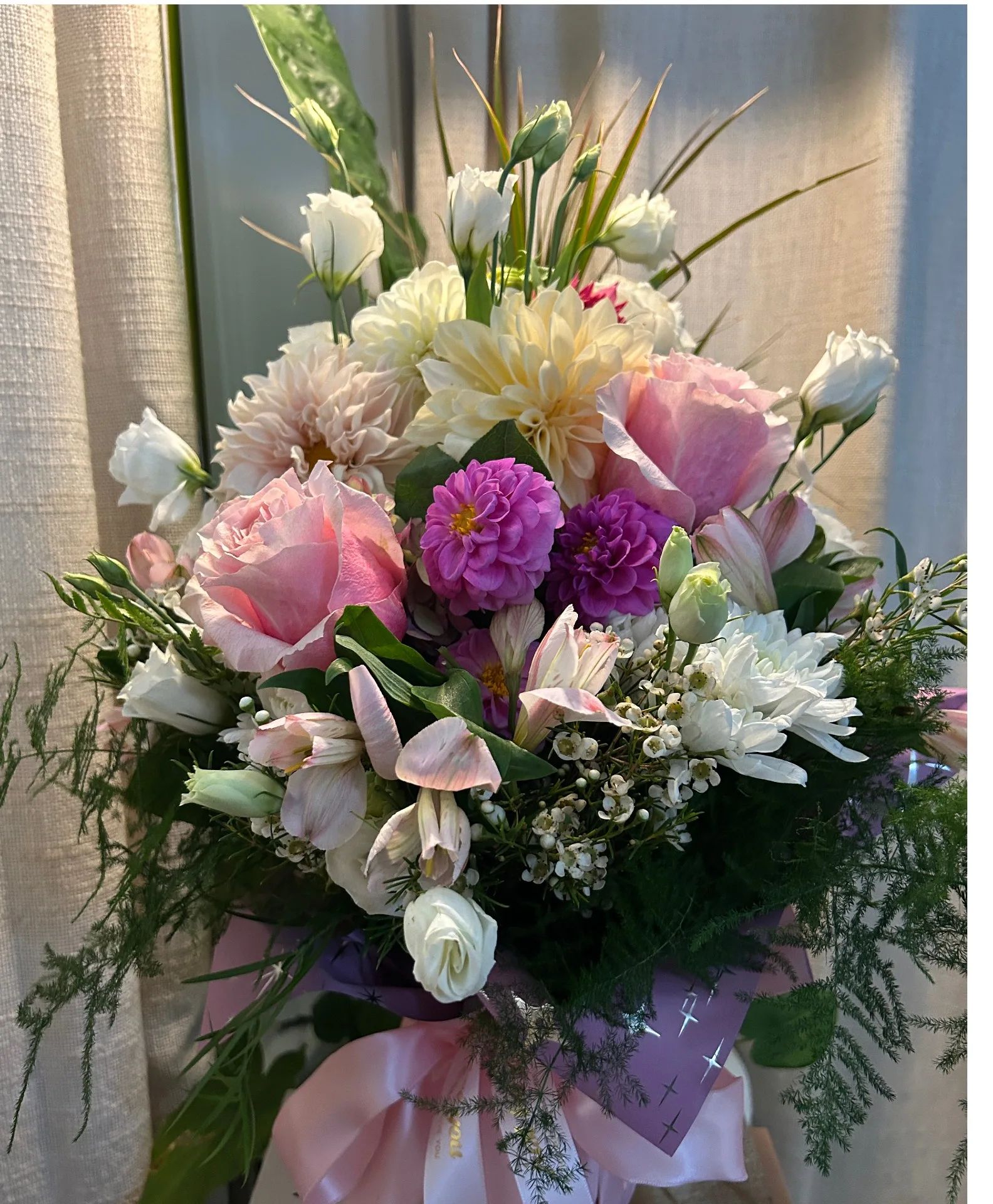 Delightful floral Designer's choice