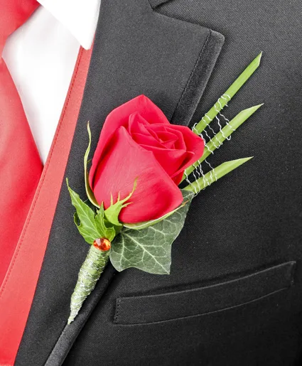 ROMANTIC RED ROSE Prom Boutonniere ROMANTIC RED ROSE Prom Boutonniere