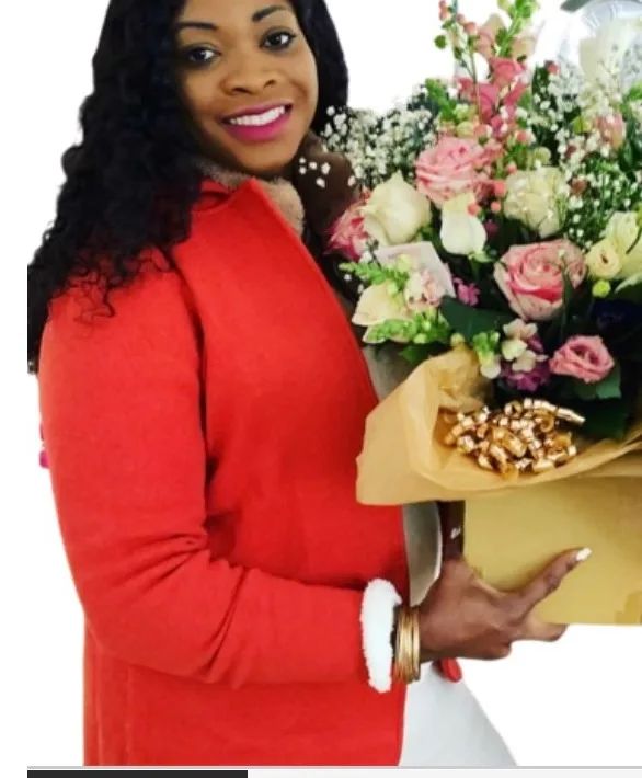 CUSTOM FLOWERS ARRANGEMENT Deal Of The Day