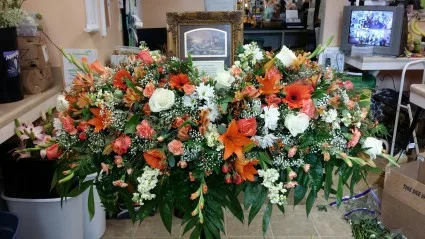 Everlasting Memories Casket Spray Everlasting Memories Casket Spray