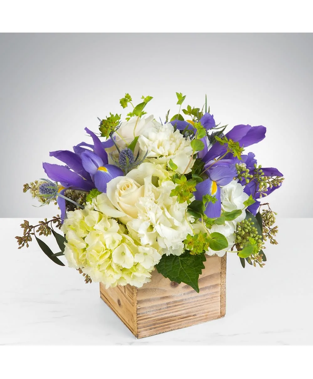 Lavender Whisper Garden Wooden Box Arrangement – European Garden Style (All-Around Design) Lavender Whisper Garden Wooden Box Arrangement – European Garden Style (All-Around Design)