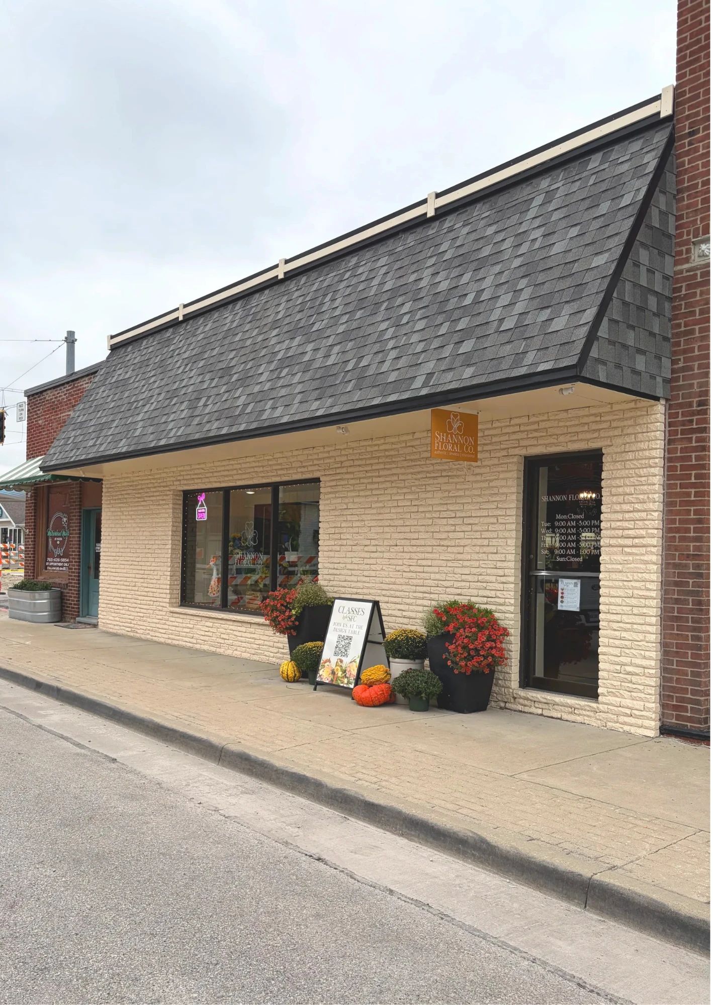 Flower shop image