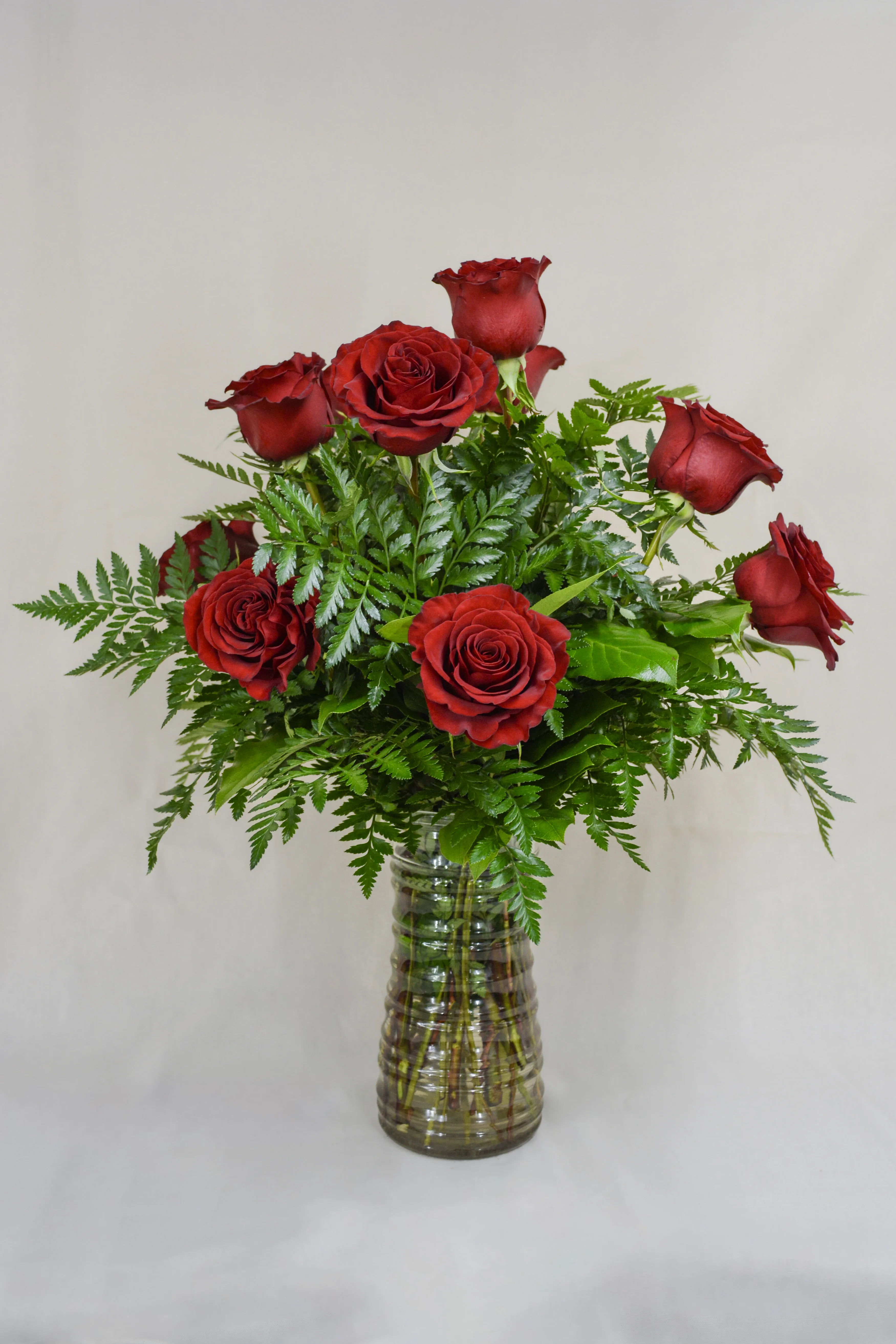 Classic Dozen Red Roses