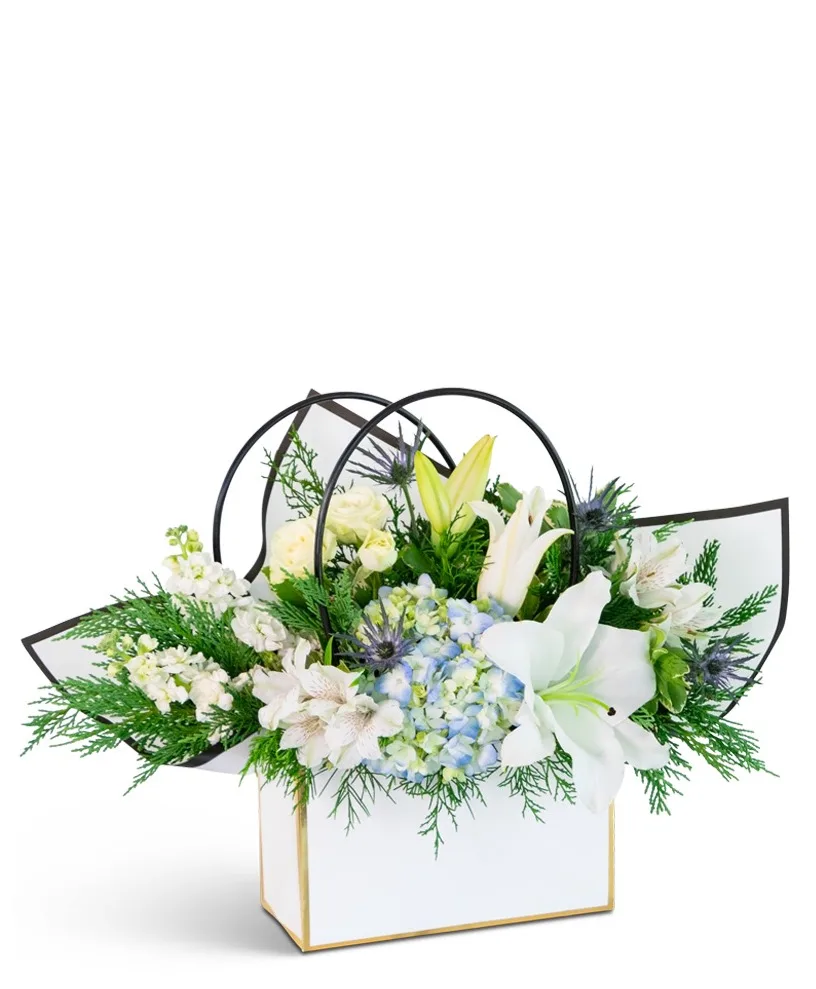 Luna Blue Tote Flower Arrangement Luna Blue Tote Flower Arrangement